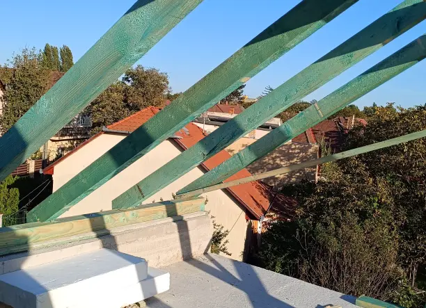 Bontás Keritès Èpitès