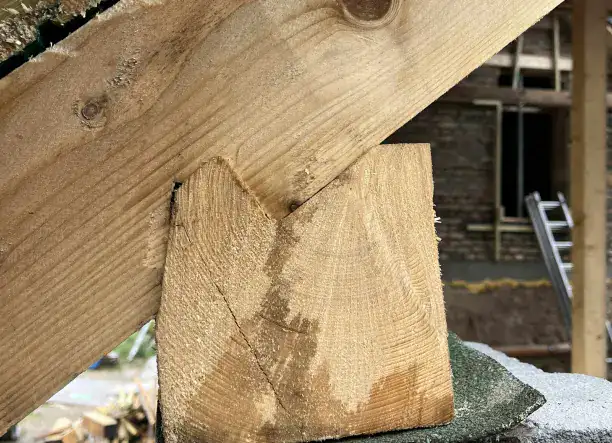 Ács, tetőfedő és bàdogozás a Balaton északi partján