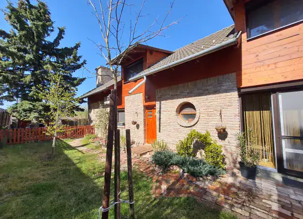 155nm-es családi ház eladó Felsőgödön