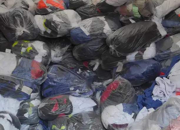 Használt nèmet zsákos munkaruházat