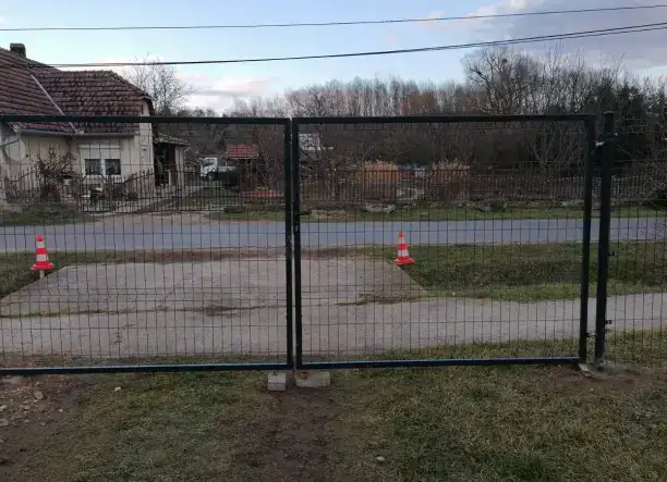 Kerítés építés, telepítés, kivitelezés! Vadháló, drótfonat, drótháló, oszlop, kapu