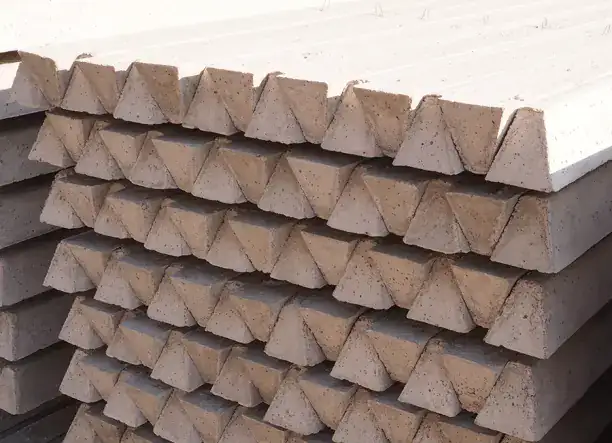 Drótfonat, drótháló, betonoszlop, kapu, huzal, kerítés építés, drótkerítés