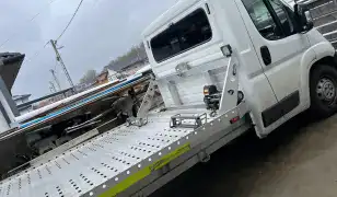 autómentés, autószállitás