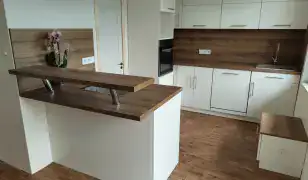 Asztalos munkákat vállalok