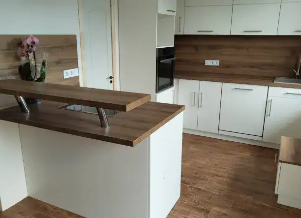 Asztalos munkákat vállalok