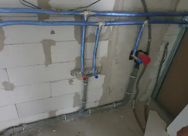 Víz-gáz szerelőt keresünk