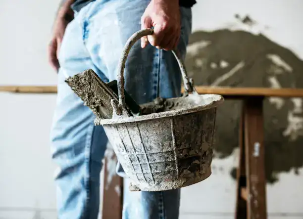 Kőműves, betonozási és ács munkák megbízható csapattal – teljes körű kivitelezés!