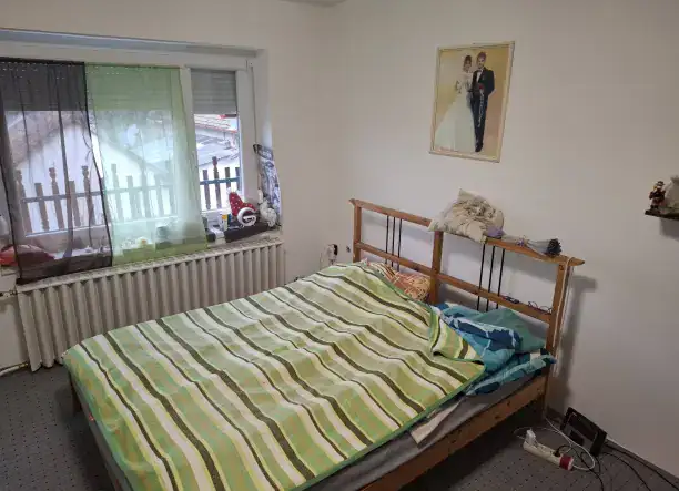 Békéscsabán eladó egy 102 m²-es, folyamatosan karbantartott és modernizált családi ház