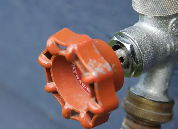 Víz, gáz, központifűtés