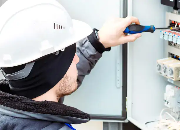 Villanyszerelés & Villamosbiztonság – Jó kezekben!