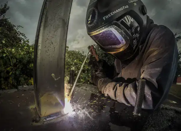 Precíz lakatos és hegesztési munkák – tartós megoldással