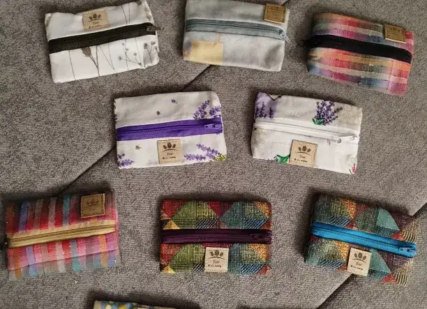 Handmade papírzsebkendő tartók