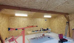 Villanyszerelőt keres