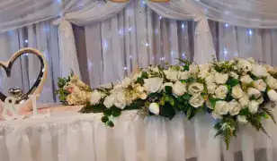 Clara Dekor esküvő és rendezvénydekoráció