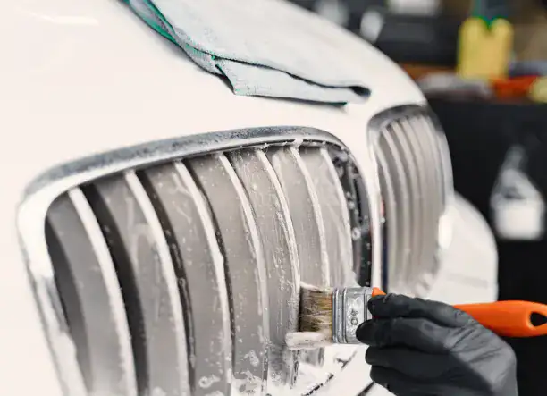 Autó szerviz, karosszéria lakatolás, fényezés, autómosás