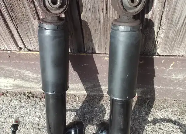 Lengéscsillapító szerviz