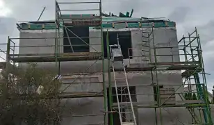 Komplett generàl kivitelezès (bontàs)