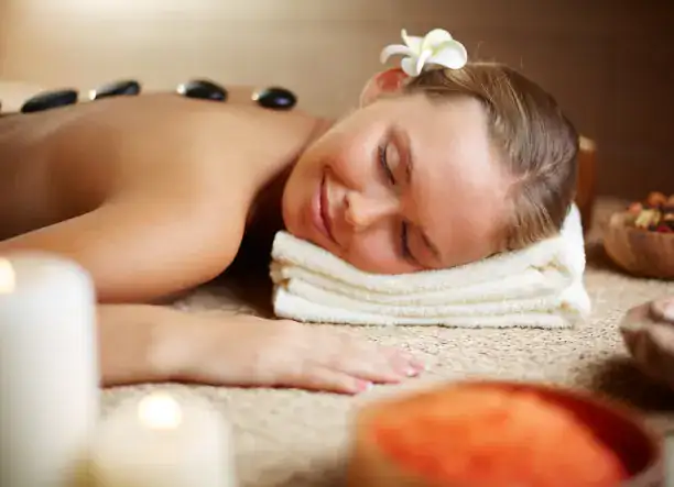 A nyugalom szigete Székesfehérváron – masszázs a teljes feltöltődésért!