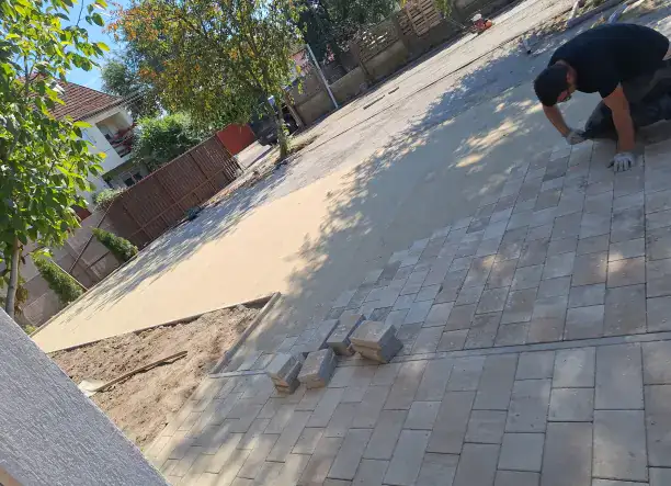 Térkövezés és homlokzati szigetelés