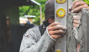 Kőműves munkák, hideg- és melegburkolás vállalása!