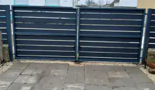 Szekciós és Billenő Kapuk Telepítése + Kerti Kapuk Automatizálás