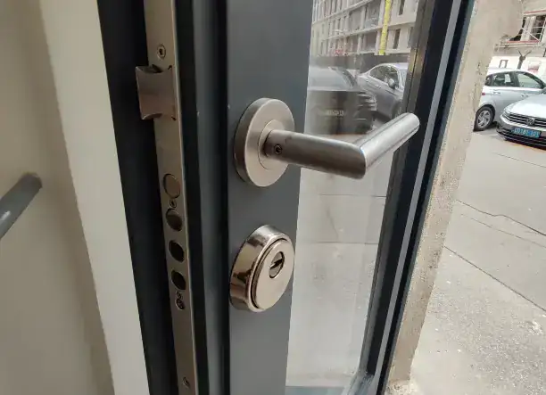 Egyedi biztonsági ajtók