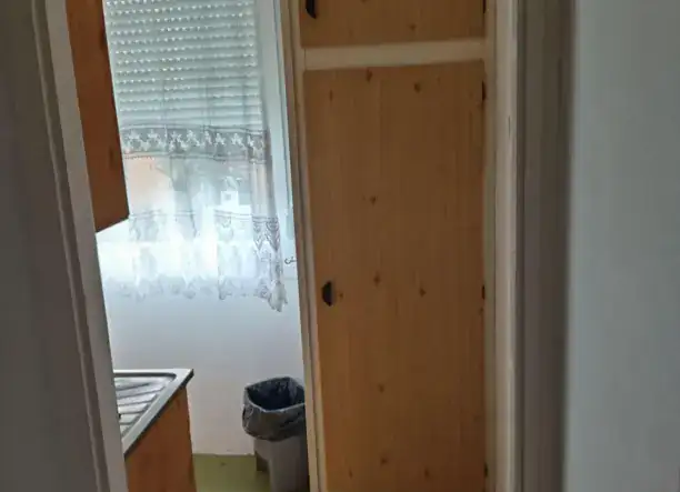 ELADÓ 30 nm-es társasházi öröklakás Sárospatakon