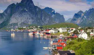 8 napos körutazás Észak-Norvégiában, repülőjeggyel, illetékkel, reggelivel, 3-4*-os szállásokkal, idegenvezetéssel