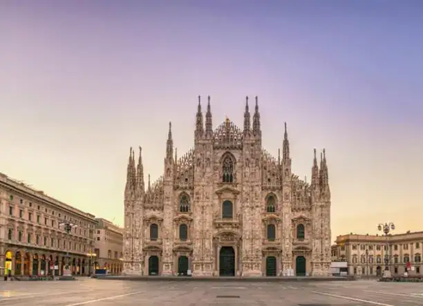 4 napos körutazás Milánó és Lombardia hercegi palotáinál, busszal, reggelivel, 3*-os szállással, idegenvezetéssel