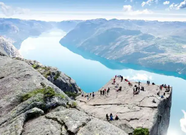8 napos körutazás Norvégiában, repülőjeggyel, illetékkel, 3*-os szállással, reggelivel – vár Oslo, a Geiranger-fjord, Bergen és Stavanger városa
