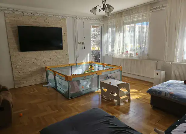 3 szobás lakás garázzsal Szolnokon