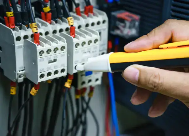 Kovill/Villanyszerelés E.V