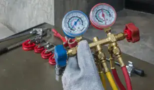 Víz-Gáz-Központifűtés