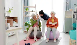 Otthoni szakápolás és gyógytorna – több mint 10 év tapasztalattal!
