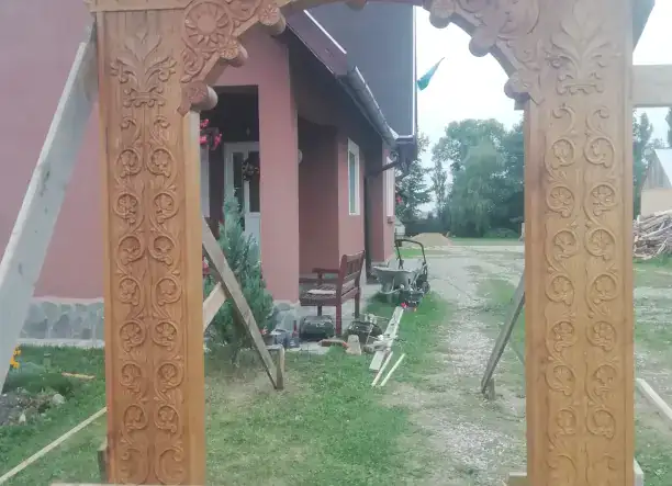 Székelykapuk, kopjafák és hagyományos fafaragás Erdélyből!