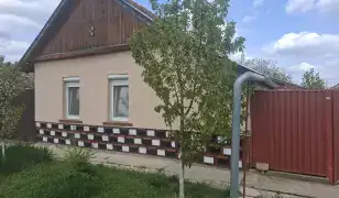 Tótkomlósi gyöngyszem várja új lakóit!