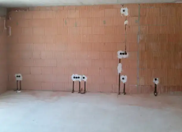 Teljeskörű villanyszerelés