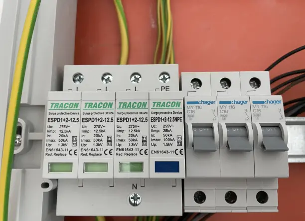 Villanyszerelés - City Electric