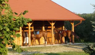 3 nap 2 személyre reggelivel az Őrségben, a Kerca Bio Farmon, a La Finca tornácos parasztházban