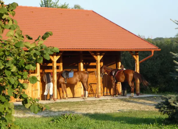 3 nap 2 személyre reggelivel az Őrségben, a Kerca Bio Farmon, a La Finca tornácos parasztházban