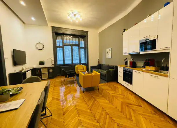 Apartman- és lakástakarítás, mosoda és kárpittisztítás egy helyen