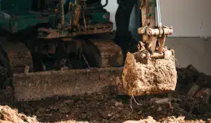 Bontási munkálatokat vállalunk!