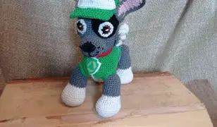Mancs őrjárat-Rocky horgolt figura