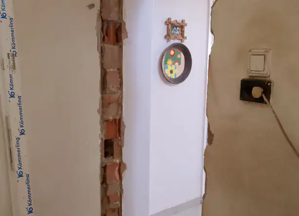 NYÍLÁSZÁRAK CSERÉJE, JAVÍTÁSA ÉS BEÉPÍTÉSE